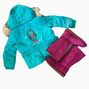 Poivre Blanc Belted Graphic Hooded Fur Trimmed Ski Jacket in Aqua. Sz 4
